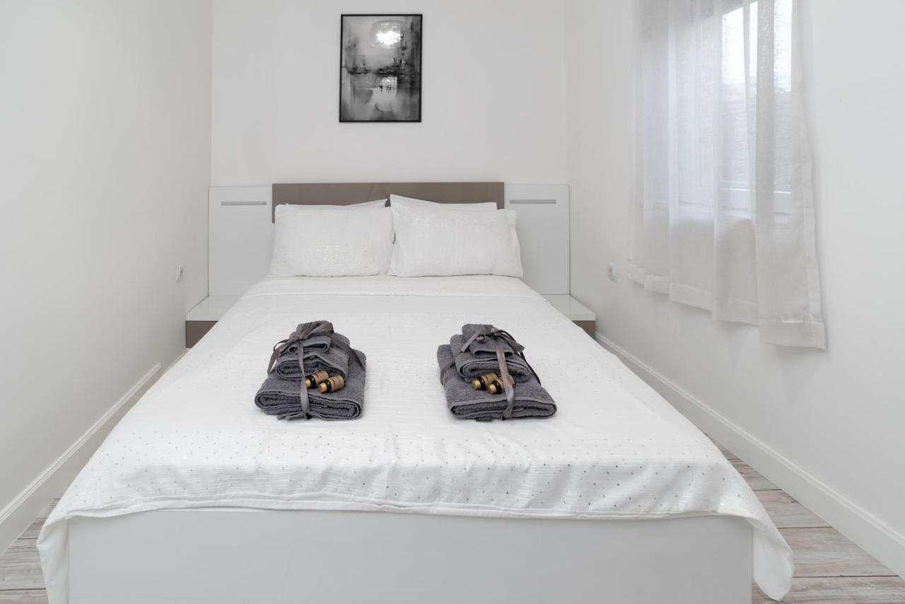 Ferienwohnung Beautiful Place In The Heart Of The City!!!! Plowdiw Exterior foto