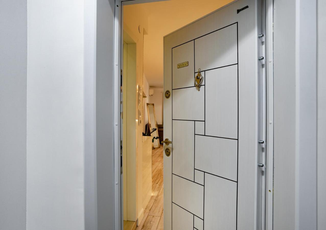 Ferienwohnung Beautiful Place In The Heart Of The City!!!! Plowdiw Exterior foto