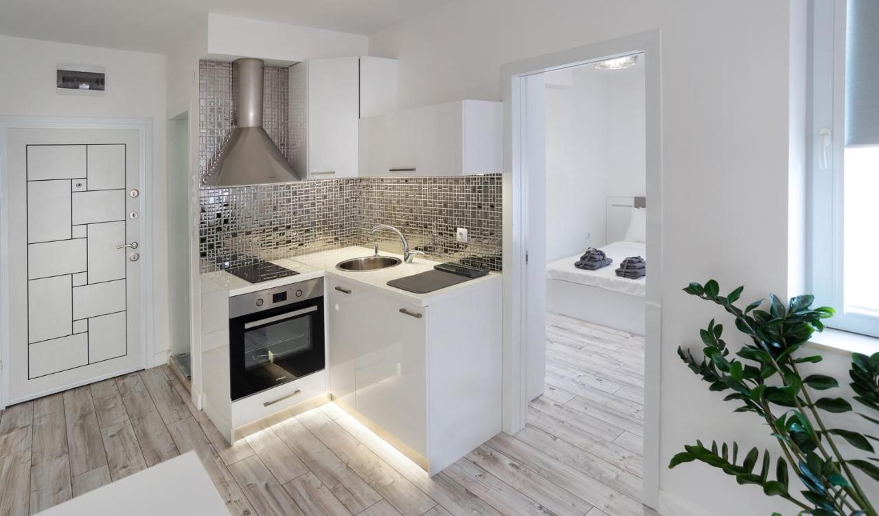 Ferienwohnung Beautiful Place In The Heart Of The City!!!! Plowdiw Exterior foto