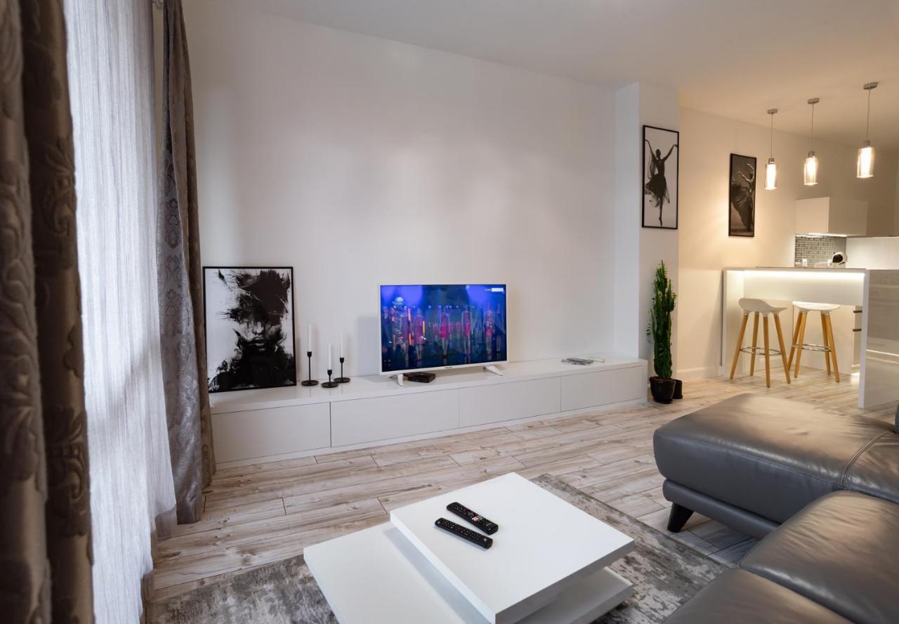 Ferienwohnung Beautiful Place In The Heart Of The City!!!! Plowdiw Exterior foto