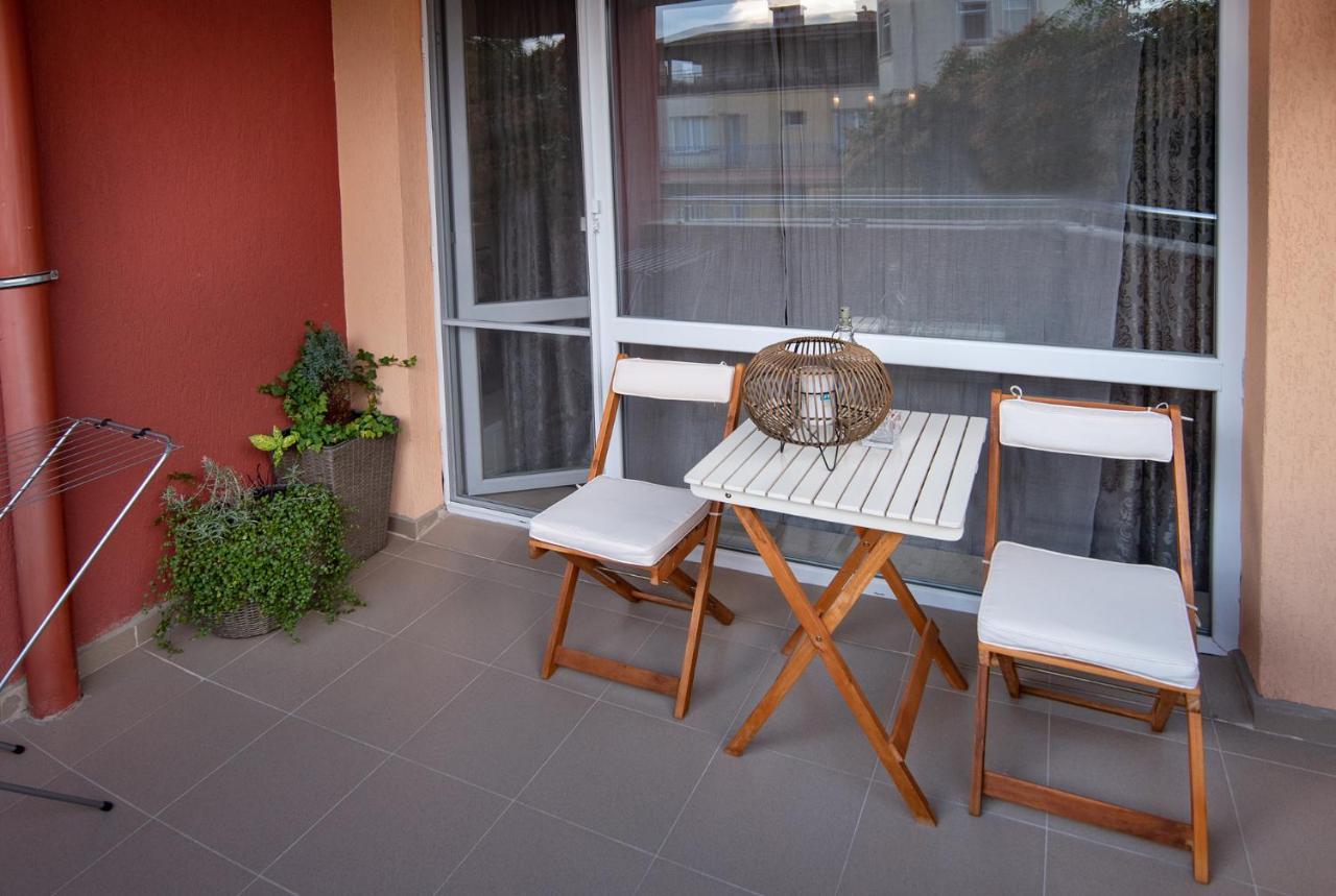 Ferienwohnung Beautiful Place In The Heart Of The City!!!! Plowdiw Exterior foto